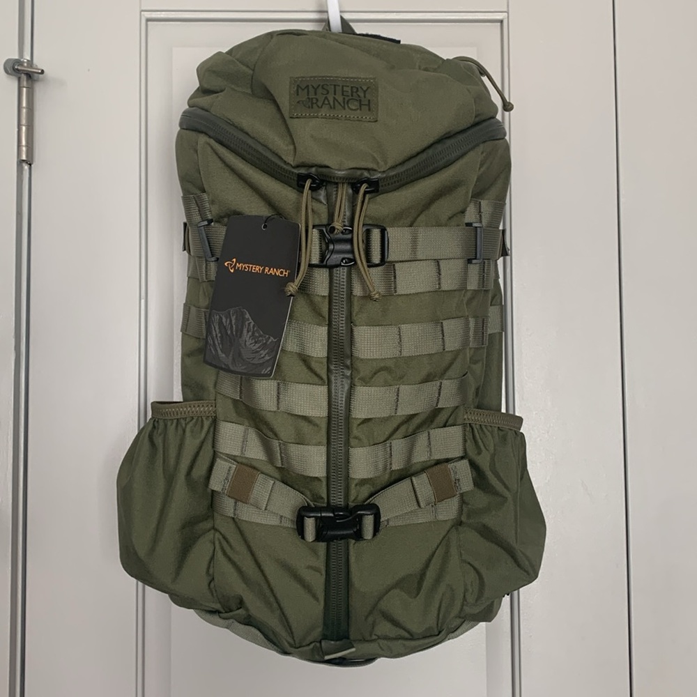 Mystery Ranch 2DAP 2 Day Assault Pack FOREST Men’s small/medium w/ upgrades